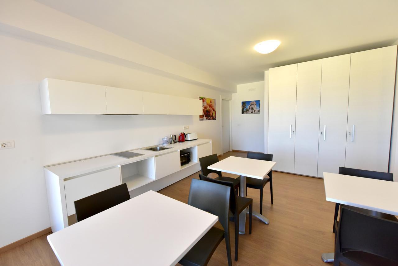 Trip Room & Breakfast Ρέτζιο ντι Καλάμπρια Εξωτερικό φωτογραφία